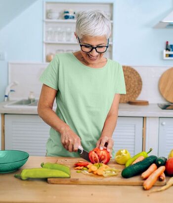 Dieta mesdhetare zgjat jetën e grave